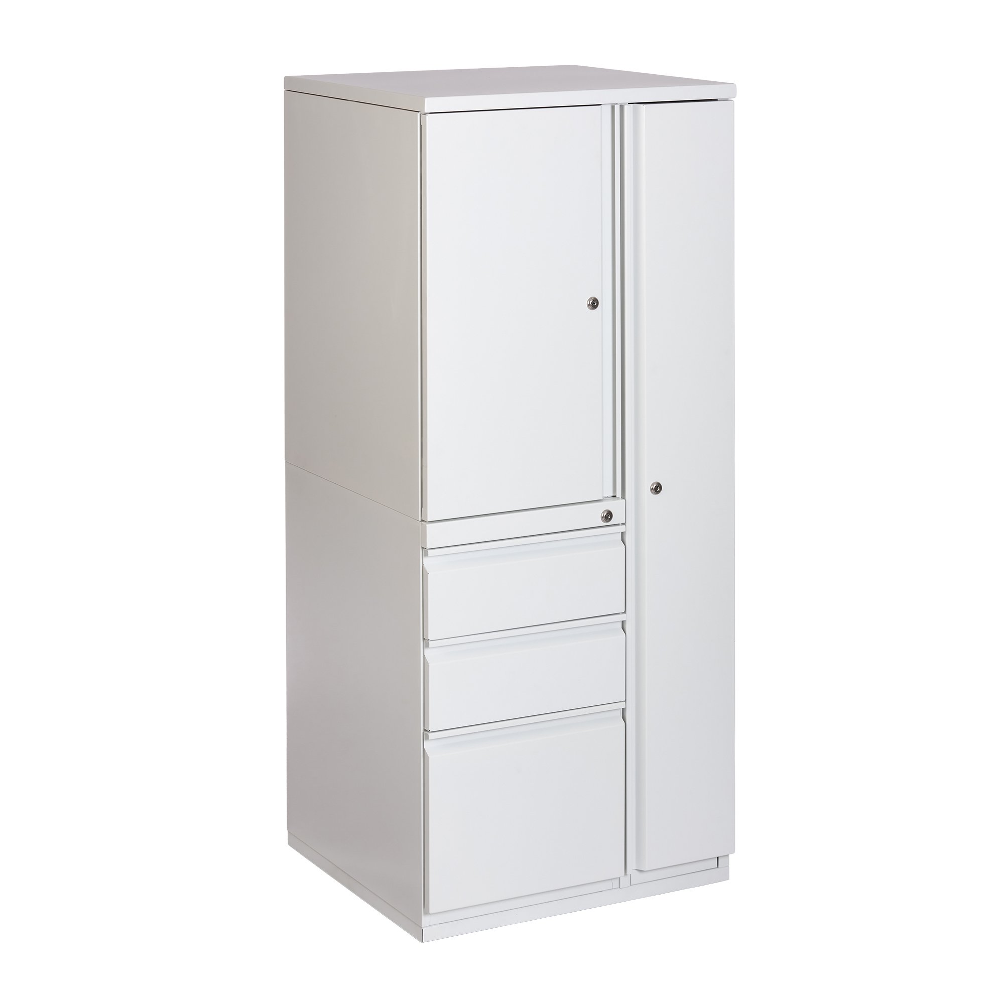 ReadyWardrobe_LeftDoorBBF_FrontR3Q